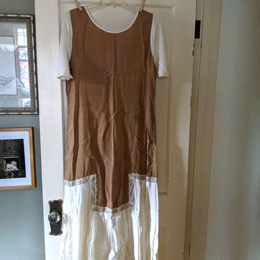 Tan and white feminine dress with Vintage feel